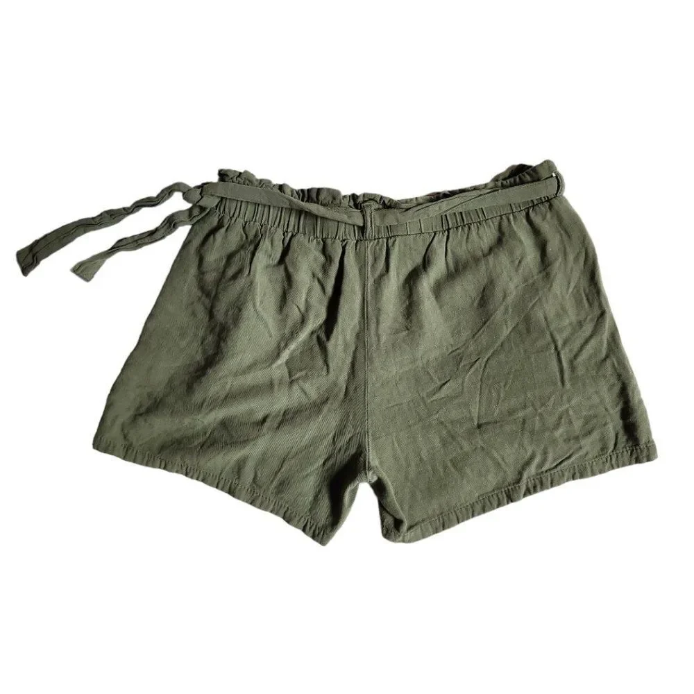 Old Navy olive green pull on belted shorts sz XL (14)